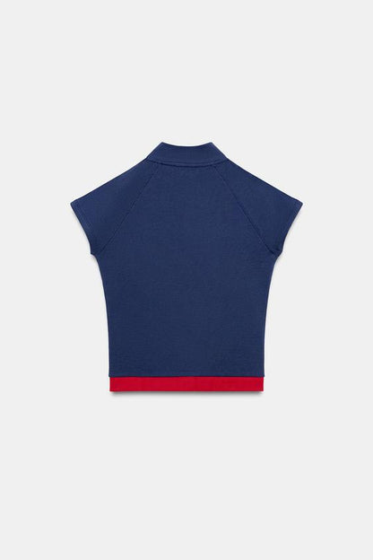 Top à fermeture zippée et texte