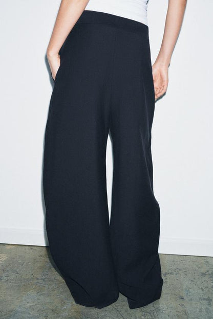 Pantalon à jambe large à plis ZW Collection