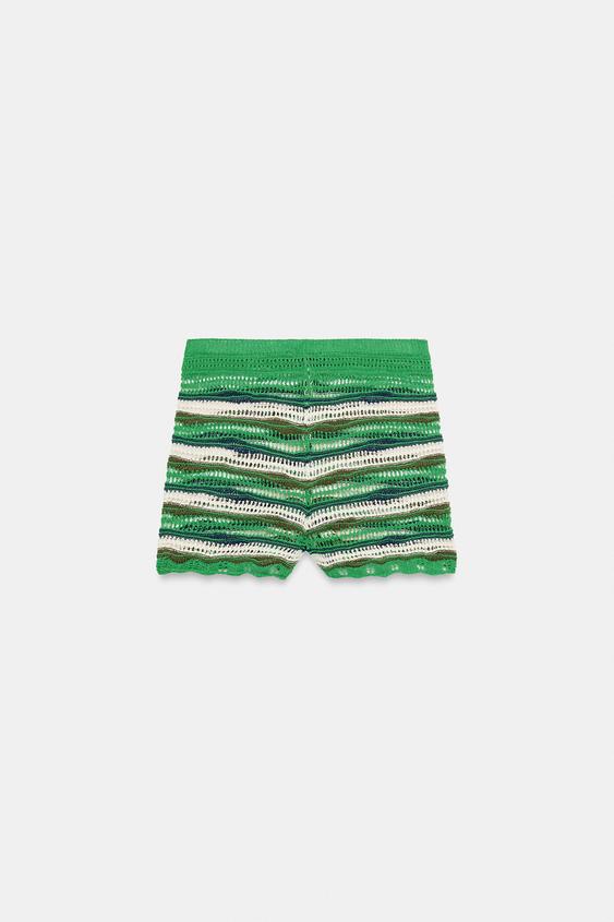 Short en maille structurée à rayures