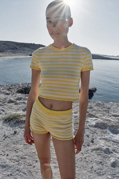 Short en maille rayée