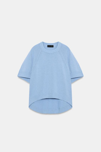 Pull en maille à bas arrondi et manches courtes