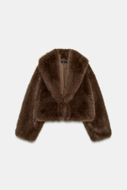 Manteau court effet fourrure