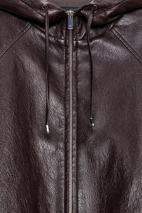 Blouson effet cuir à capuche