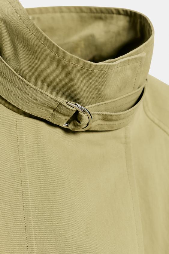 Blouson à col montant avec ceinture