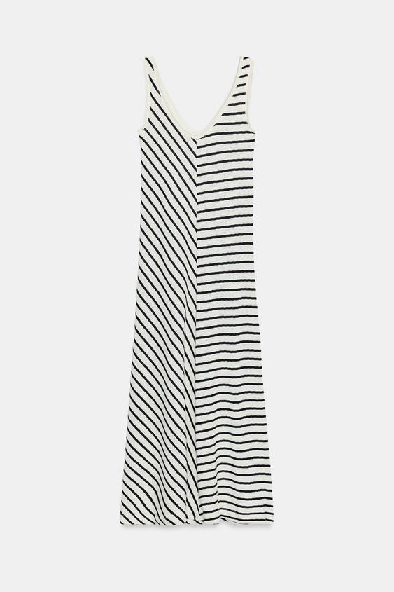 Robe texturée à rayures