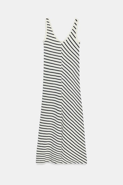 Robe texturée à rayures