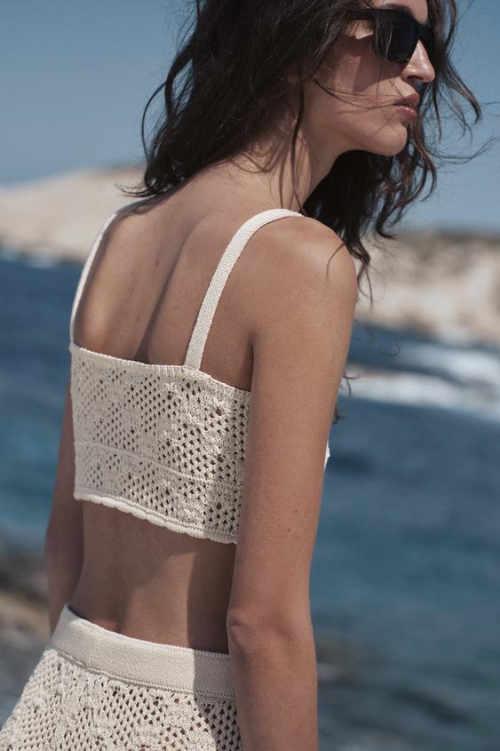 Top en maille pointelle à fleurs