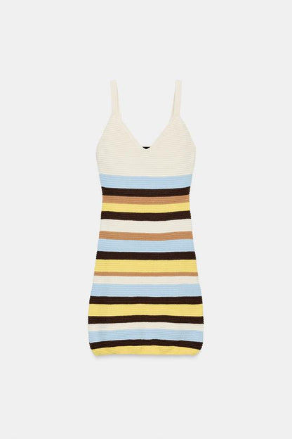 Robe courte en maille rayée