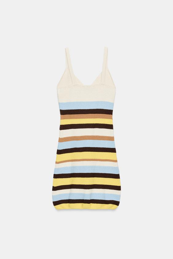 Robe courte en maille rayée