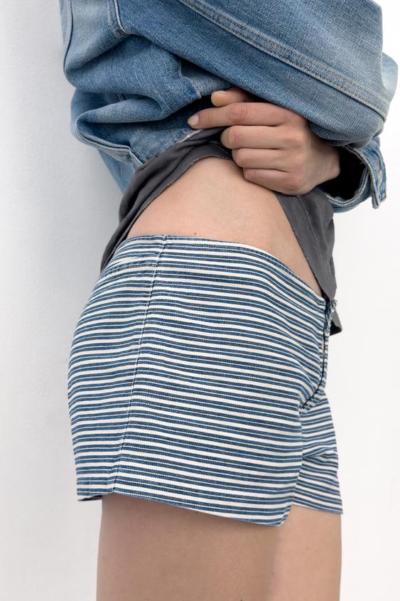 Short mini à rayures