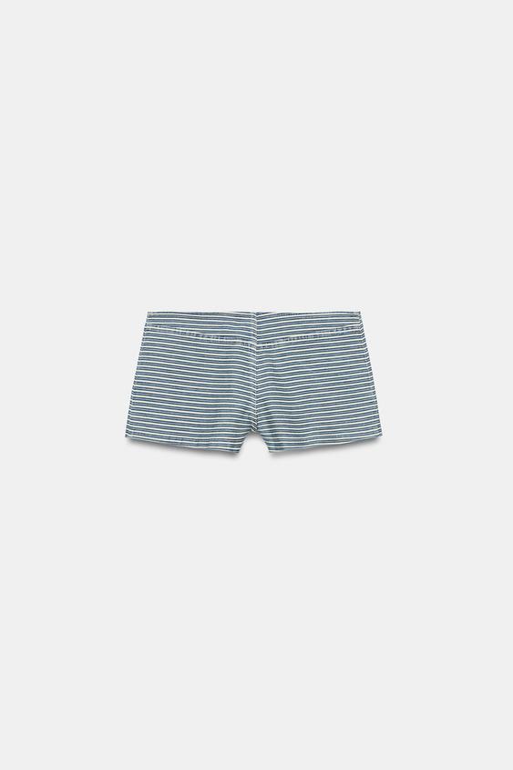 Short mini à rayures