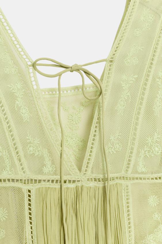 Robe plissée brodée ZW Collection