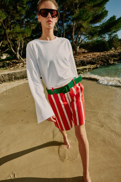 Bermuda à rayures avec ceinture