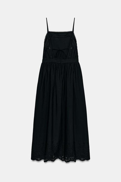 Robe midi brodée ajourée