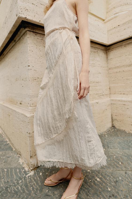 Robe midi lingerie en dentelle