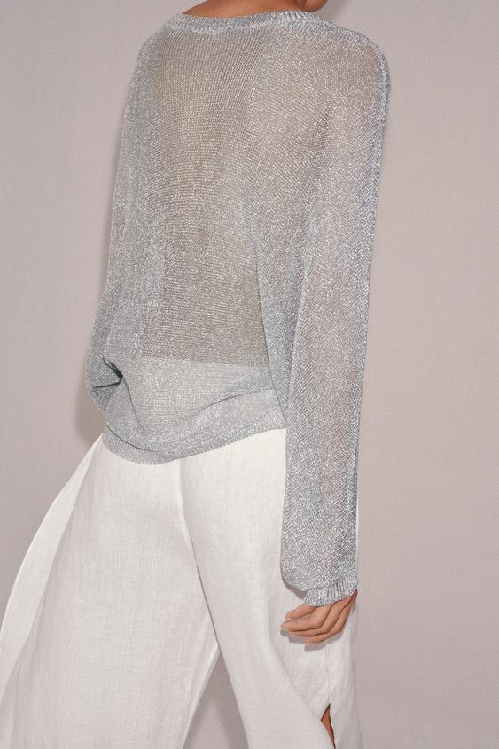 Pull en maille à fil métallisé