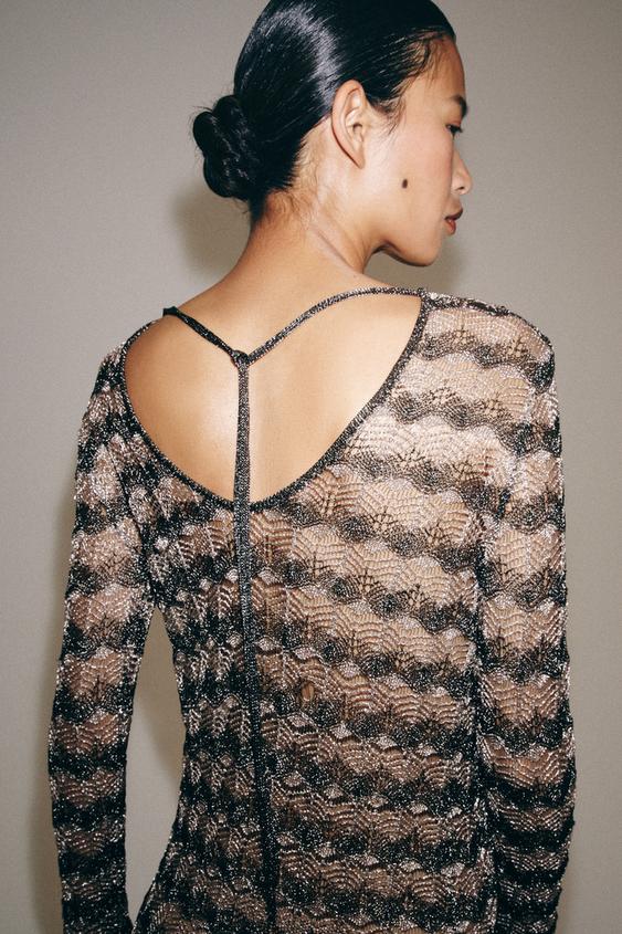 Robe mini en maille ajourée à fil métallisé