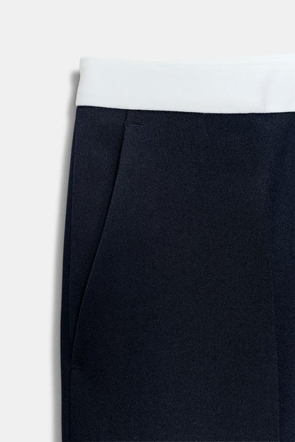 Pantalon droit à taille contrastée
