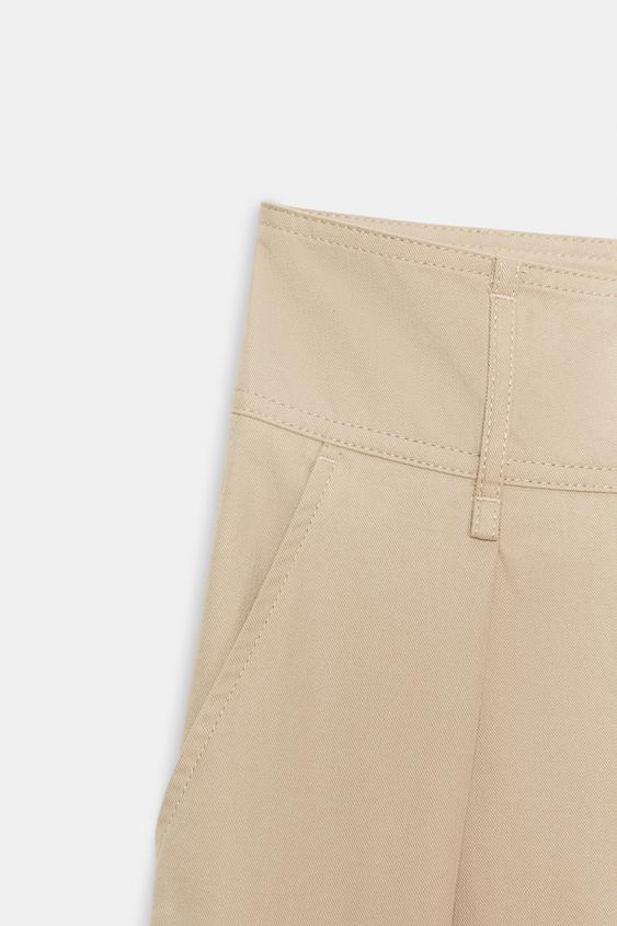 Pantalon large à bas réglable