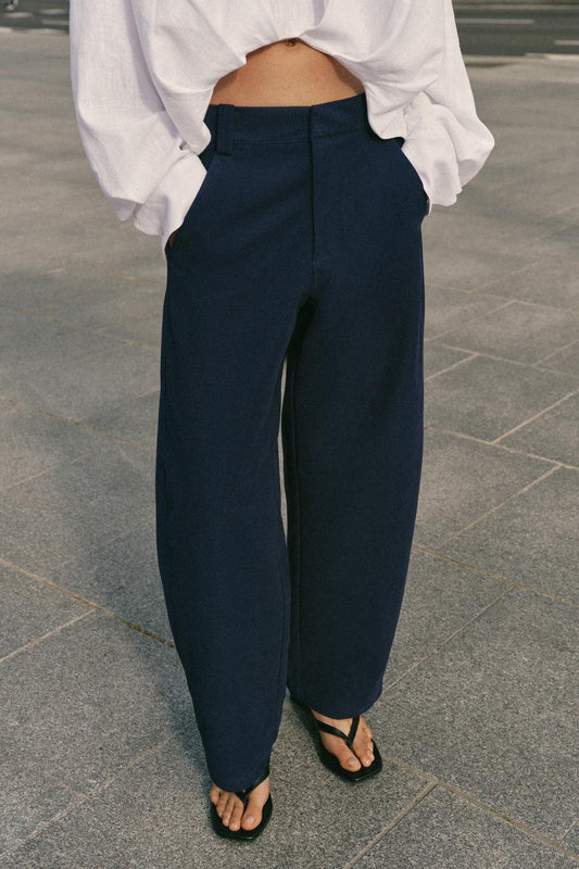 Pantalon coupe barrel
