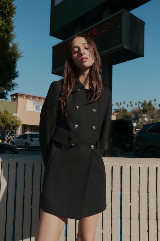 Manteau court croisé en laine