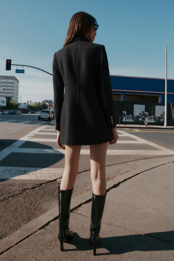 Manteau court croisé en laine