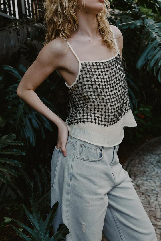 Top à sequins en fil métallisé