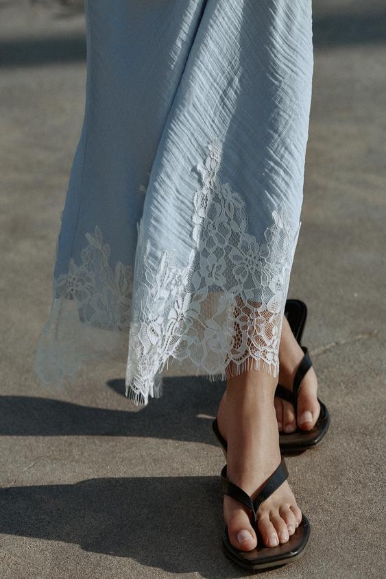 Jupe midi en dentelle