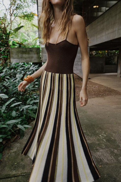 Robe texturée à rayures