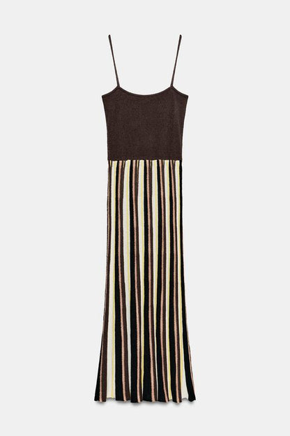Robe texturée à rayures