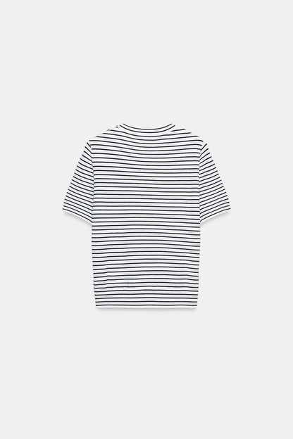Pull en maille à rayures à manches courtes
