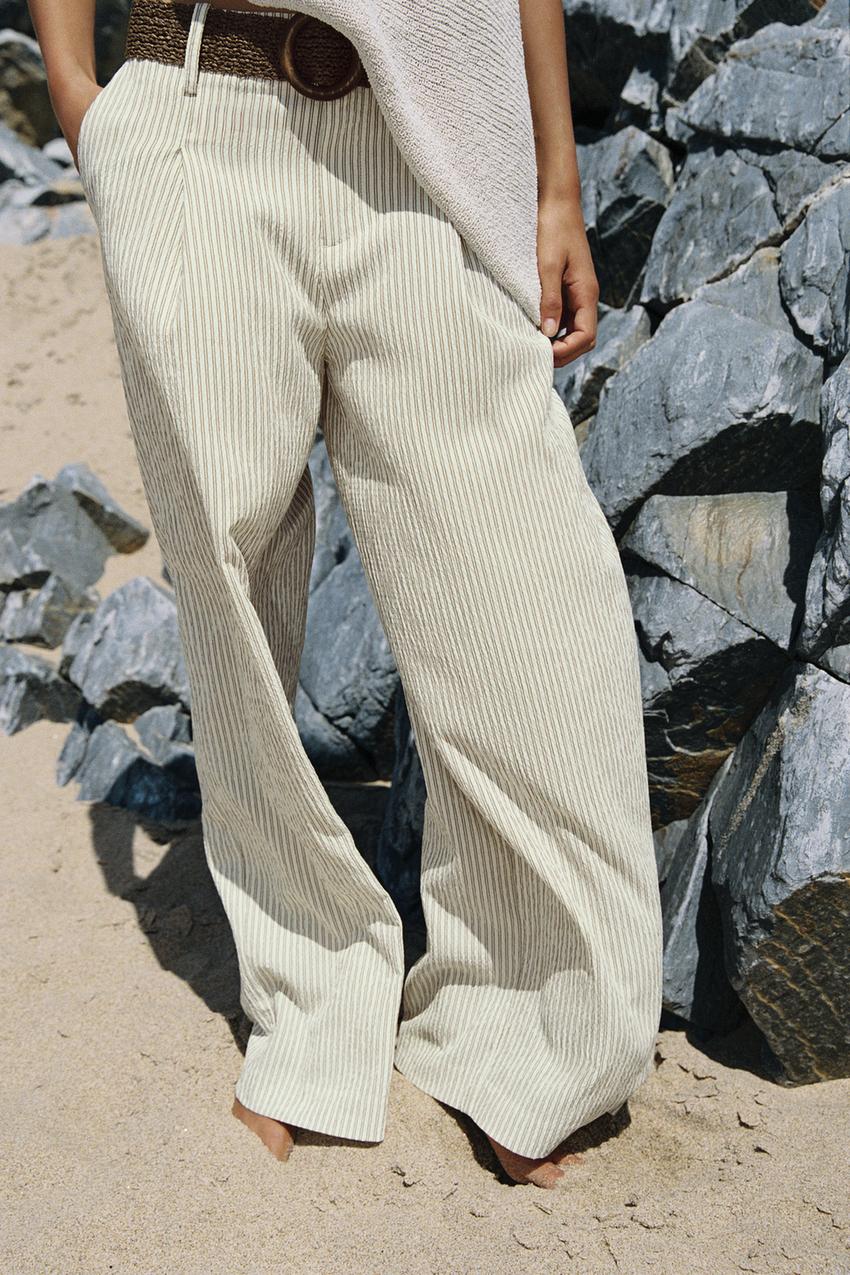 Pantalon large à rayures avec ceinture