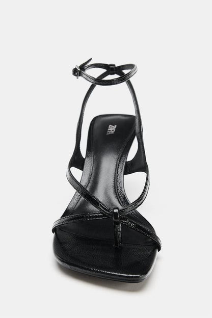 Sandale en cuir à talon